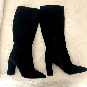 Gianni Bini black suede boots